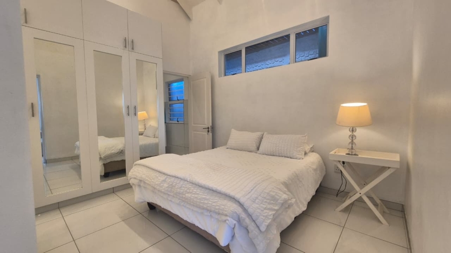 To Let 2 Bedroom Property for Rent in Middedorp Western Cape